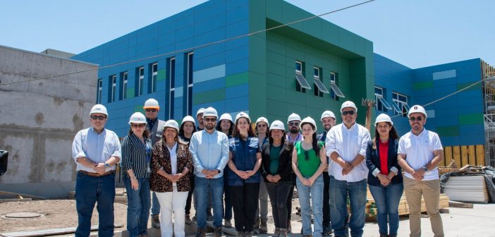 ALCALDE FELIPE MUÑOZ ENCABEZÓ VISITA INSPECTIVA A OBRAS DEL NUEVO CESFAM AHUKANCHE